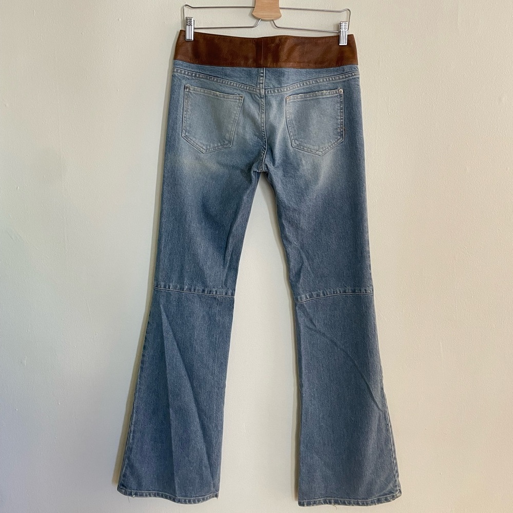 Alice & Olivia flare jeans leather waist band 6